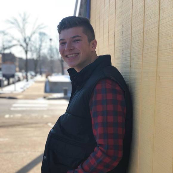 Meet your Posher, Andrew - Picture 1 of 1